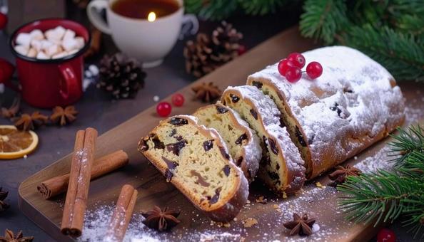 クリスマス　シュトーレン　ケーキの写真