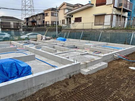 工事中 基礎 18 工事中 基礎 18 基礎工事,建築現場,鉄筋の写真素材