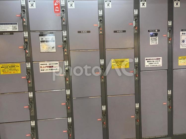 ロッカー ロッカー,コインロッカー,駅前の写真素材
