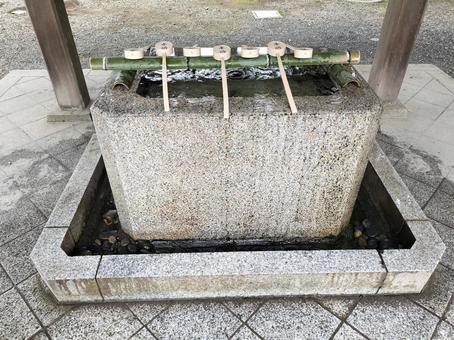 大洗磯前神社の手水舎 大洗磯前神社,手水舎,神社仏閣の写真素材