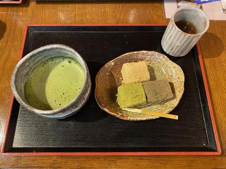 和菓子 京都,抹茶,わらび餅の写真素材