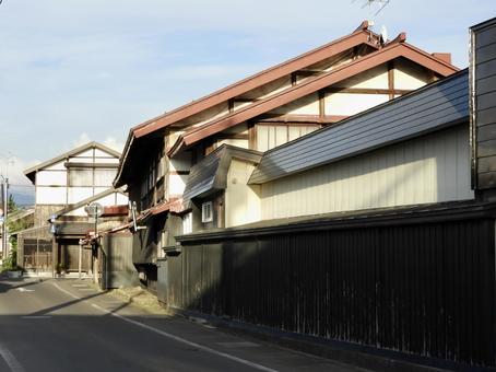 黒石市中町重要伝統的建造物群保存地区7 黒石市中町重要伝統的建造物群保存地区7 黒石市,黒石市中町,こみせの写真素材