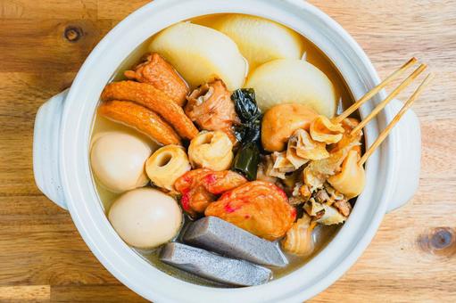 具だくさんのおでん おでん,鍋料理,大根の写真素材