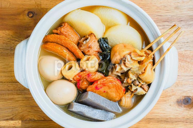 具だくさんのおでん おでん,鍋料理,大根の写真素材