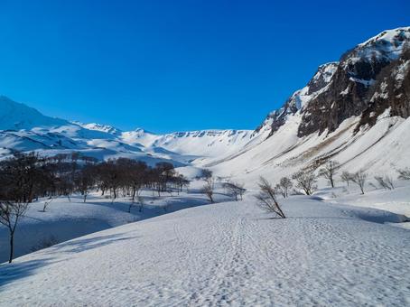 残雪期鳥海山(中島台から) 残雪期鳥海山(中島台から) 鳥海山,残雪期,秋田の写真素材