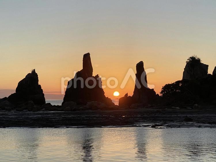 日本海の夕陽 夕焼け,風景,たそがれの写真素材