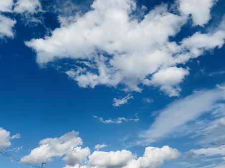 青空と白い雲 青空と白い雲の写真