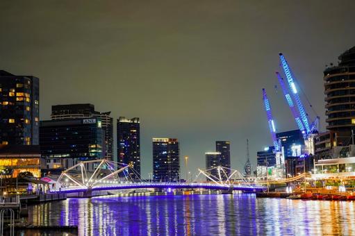 メルボルンの川沿いのビル メルボルン,オーストラリア,ビル群の写真素材