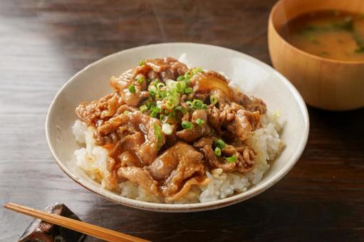 豚丼 豚丼 豚丼,豚肉,豚肉調理の写真素材