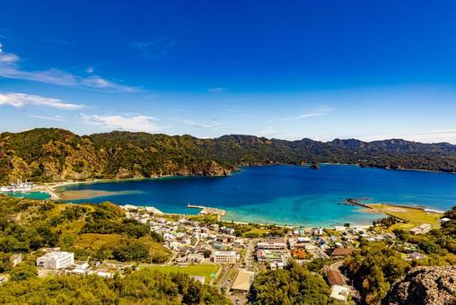 小笠原諸島 三日月山展望台から望む絶景 小笠原諸島 三日月山展望台から望む絶景 父島,小笠原諸島,三日月山の写真素材