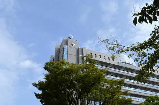 八尾市役所と青空2 八尾市役所と青空2 八尾市役所,八尾,市役所の写真素材