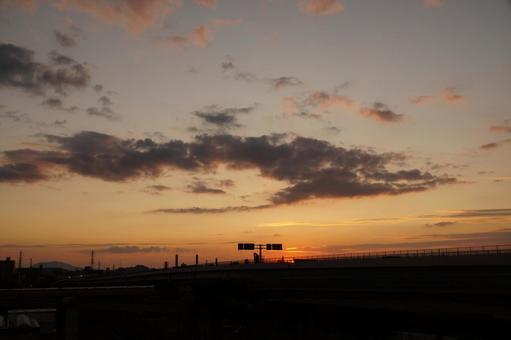 街の夕景 街の夕景の写真