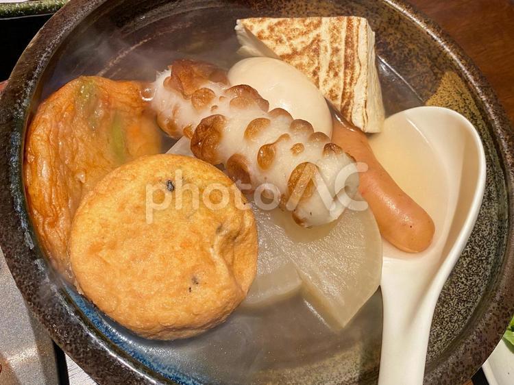 熱々の美味しいおでん おでん,美味しい,夕食の写真素材