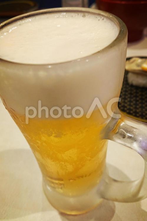 至福のひととき ビール,冷え冷え,旨いの写真素材
