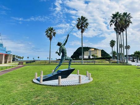 太地町立　くじらの博物館付近 クジラ,哺乳類,空の写真素材