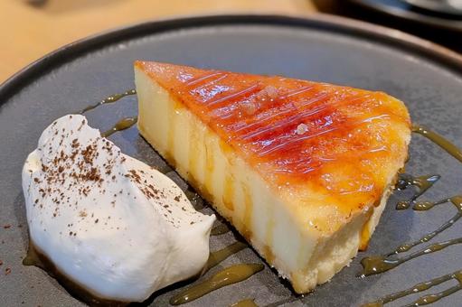 ベイクドチーズケーキの写真