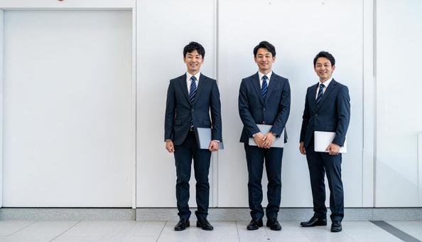 若いビジネスマンチーム 若いビジネスマンチームの写真