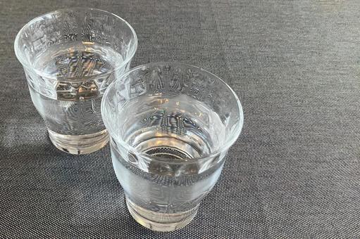 コップの水 コップの水 水,透明,冷たいの写真素材