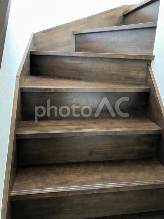 無垢の手摺の階段 踏段,何人もありません,建築の写真素材