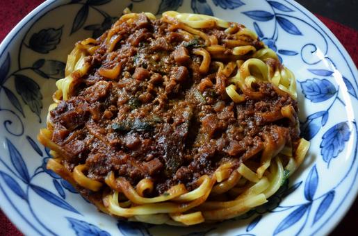 冷凍のジャージャー麺 冷凍のジャージャー麺 ジャージャー麺,加熱調理後,肉味噌の写真素材