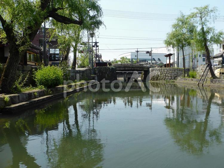 倉敷美観地区　川舟流し　舟からの風景 倉敷美観地区,川舟流し,船着き場の写真素材