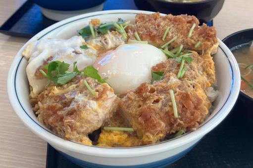 カツ丼 カツ丼の写真