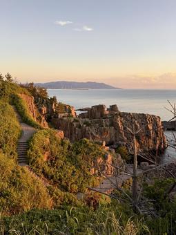 The Sea of Japan and cliffs seen from Tojinbo in Fukui Prefecture in the evening, JPG