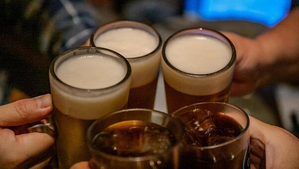 乾杯！ 乾杯,忘年会,飲み物の写真素材