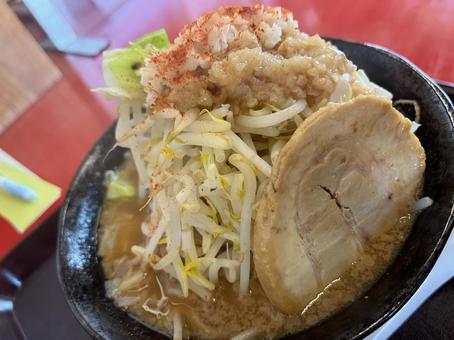 二郎ラーメン 二郎ラーメン 麺,美味しい,昼食の写真素材