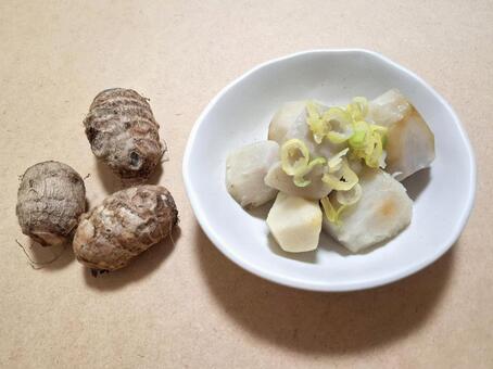 里芋の煮物_5 冬,旬,里芋の写真素材