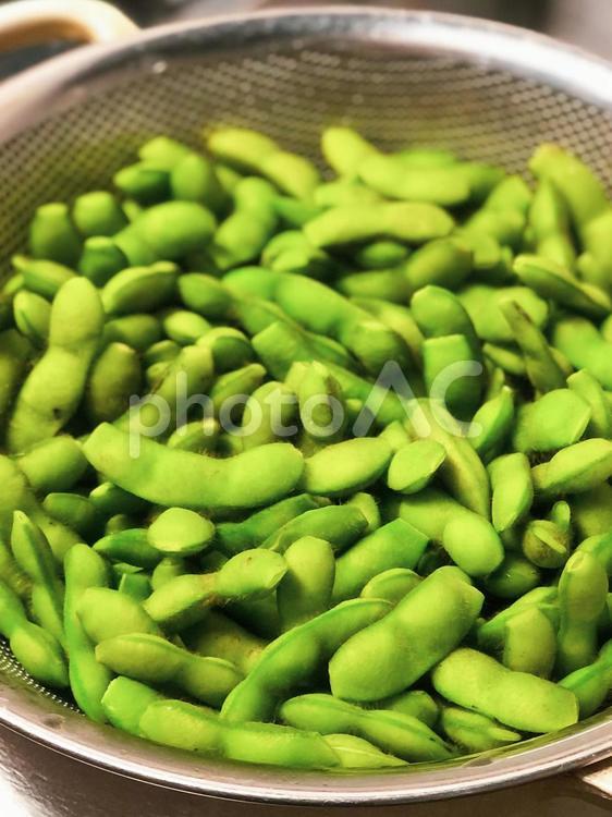 茹でたての枝豆 枝豆,えだまめ,だだちゃ豆の写真素材