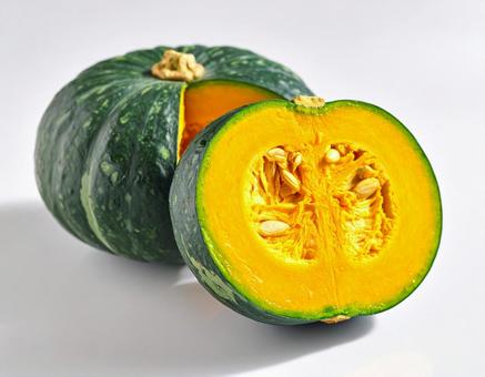 秋の味覚 かぼちゃ 断面 切り口 秋の味覚 かぼちゃ 断面 切り口の写真