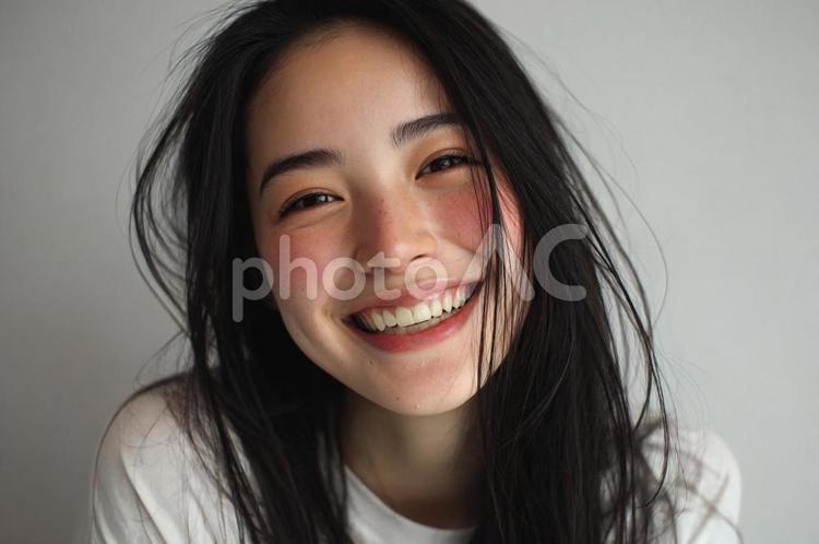 満面の笑みの美しい日本女性 女性,美女,美人の写真素材