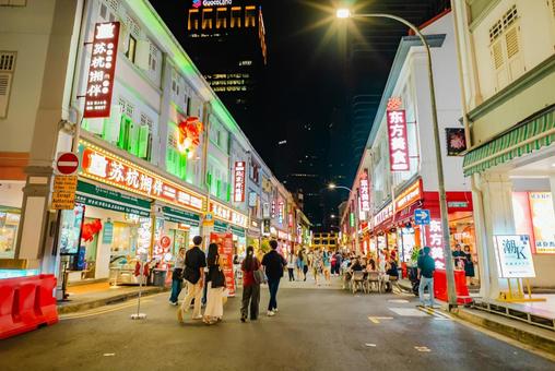 【シンガポール】ブギスストリート シンガポール,ショッピング,singaporeの写真素材