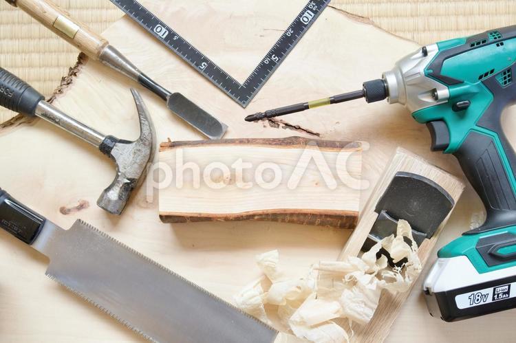 DIY工具2 インパクトドライバー,電動ドライバー,カンナの写真素材