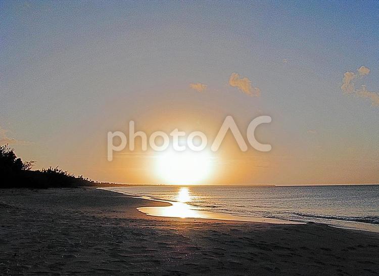 ニューカレドニア26　ウヴェア島　夕暮れ ニューカレドニア,ウヴェア島,楽園の写真素材