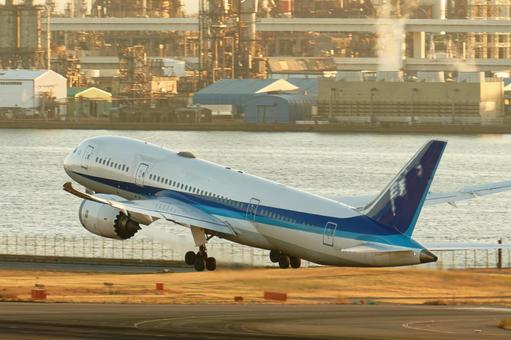羽田空港3 羽田空港3 飛行機,旅客機,羽田空港の写真素材