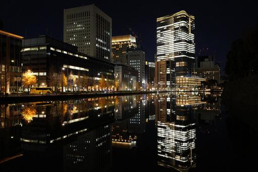 Hibiya Street at night, JPG Hibiya Street at night, JPG