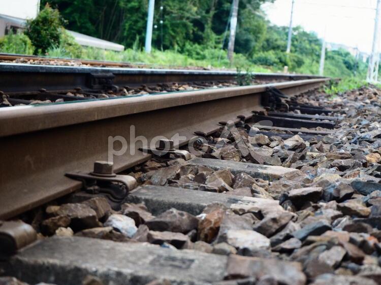 遠くまで続く線路 線路,遠く,続くの写真素材