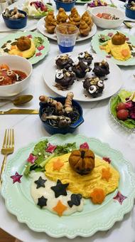 ハロウィンパーティーの家ごはん縦向き かぼちゃ,料理,ハロウィーンの写真素材