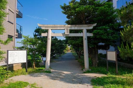 神奈川県横浜市 金沢八景、琵琶島神社 神奈川県横浜市 金沢八景、琵琶島神社 金沢八景,琵琶島神社,琵琶島弁財天の写真素材