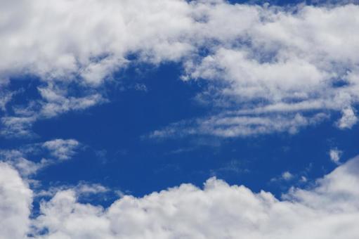 青空と白い雲 青空,空,雲の写真素材