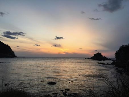 夕焼けの海 夕焼けの海の写真