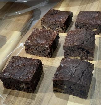 Brownie - Walnut and Chocolate, JPG Brownie - Walnut and Chocolate, JPG
