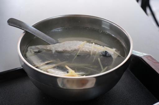 錦田肉燥飯の魚肚湯 錦田肉燥飯の魚肚湯の写真