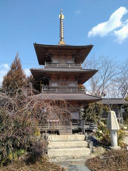 法華口駅　三重塔の写真