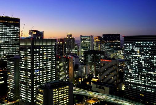 ダイナミックな大阪中心部の夜景 大阪,梅田,osakaの写真素材