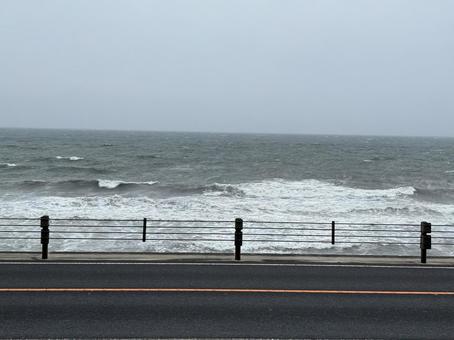 荒れた海 荒れた海の写真