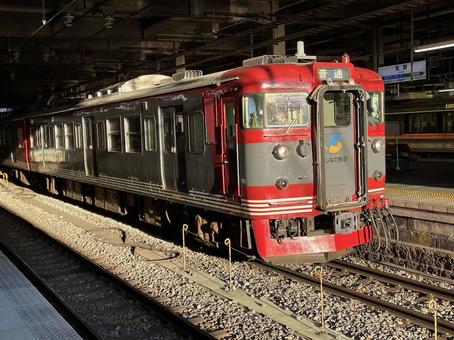 Photo, shinano train, third sector, shinano railway line, 