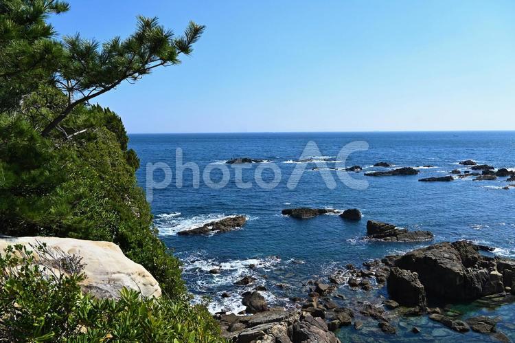 梶取埼灯台　燈明台　公園　海岸 海岸,梶取埼灯台,和歌山県東牟婁郡太地町梶取崎の写真素材